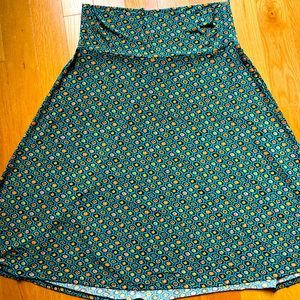 LuLaRoe Stretchy Pattern Skirt XL
